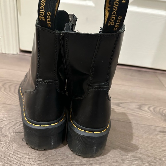 Dr. Martens Jadon Boots, 90% new - Picture 4 of 5